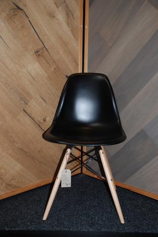 Bucket Chair