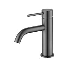      Novetti Basin Mixer